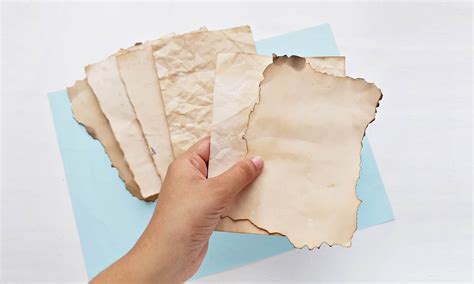 how to make paper look old.